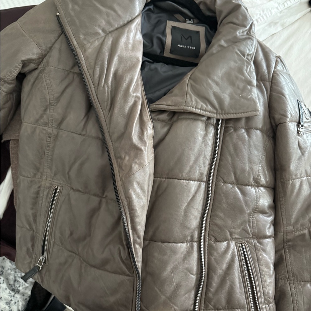 Gray Leather Jacket with Modern Style